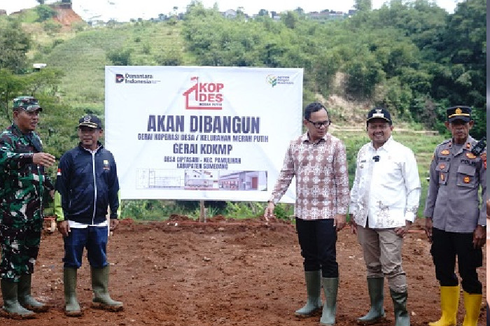 Bupati Sumedang Pacu Camat, Koperasi Desa Merah Putih Jangan Lambat