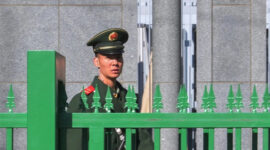 Kedutaan Besar Jepang di Beijing, China, 14 November. Foto: AFP