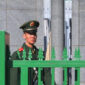 Kedutaan Besar Jepang di Beijing, China, 14 November. Foto: AFP