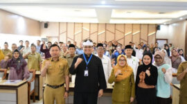Sekda Indramayu Ingatkan Bahaya Hoaks, Sekolah Wajib Bijak Kelola Medsos