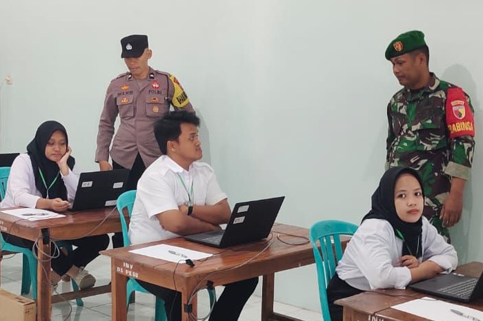 Sinergi TNI-Polri Kawal Ujian CAT, Pastikan Transparansi Perangkat Desa Pesu