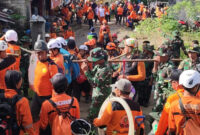 Tanah Masih Bergerak, Satgas Hentikan Sementara Pencarian 27 Korban Longsor Pandanarum
