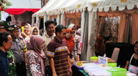 Bazar di Angke, Tambora, Jakarta Barat