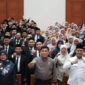 Kegiatan Refleksi dan Tasyakuran Kelulusan PPG Batch 3 Tahun 2025 yang digelar di Aula Lantai 10, Gedung Dibaleka 2 Balai Kota Depok, Selasa (23/12/25). (Foto:Diskominfo)