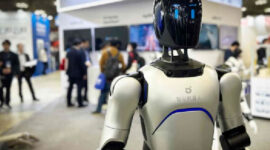 Sebuah model robot humanoid Agibot. Foto: Agibot