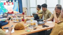 Sekda Kolaka Utara Pimpin Evaluasi Pengelolaan BUMD dan BLUD