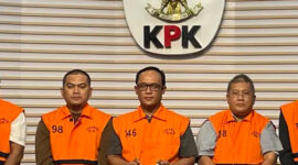 Tersangka korupsi penerimaan hadiah/janji serta gratifikasi di lingkungan Pemprov Lampung Tengah