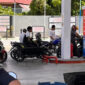 Antrean BBM di Kolaka Utara