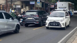 Jalan Raya Muchtar Kecamatan Sawangan
