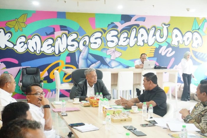 Suasana audiensi di Kantor Kementerian Sosial RI, Jakarta Pusat, Rabu (28/1/2026). FOTO/ PROKOPIM PEMKAB ACEH BESAR