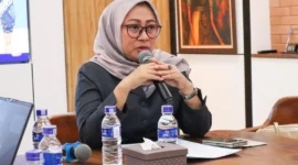 Wakil Ketua DPRD Kota Depok Yuni Indriany (foto : dok narasumber)