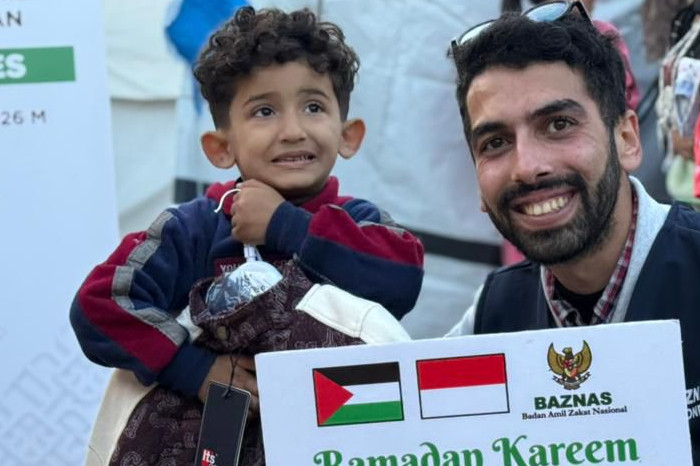 BAZNAS Salurkan 2.400 Pakaian Baru untuk Pengungsi Gaza Saat Ramadan