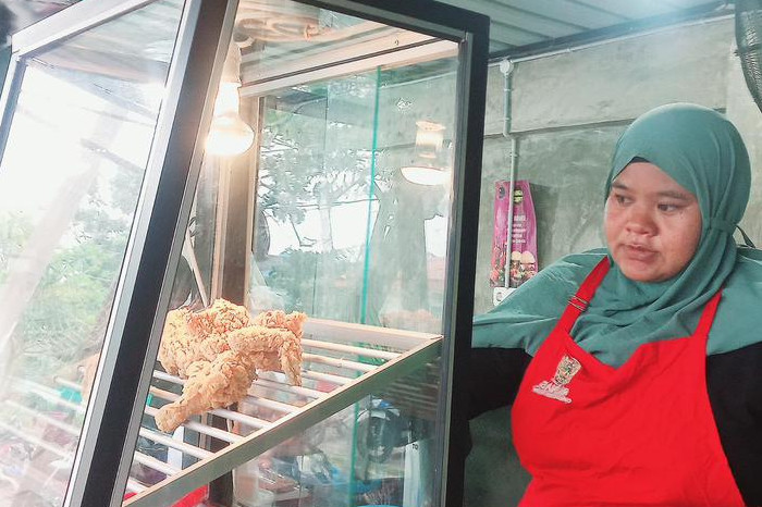 Program ZChicken BAZNAS Bantu Mustahik Dumai Tingkatkan Omzet Usaha Harian