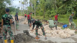 TMMD Morotai Bangun Drainase Gotalamo, Satgas Pasang Mal dan Cor Bertahap
