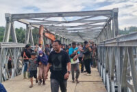 TNI AD Bangun 35 Jembatan Bailey di Aceh Pasca Bencana