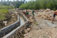 TMMD Morotai Bangun Drainase Gotalamo, Warga Terlibat Gotong Royong