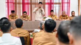 Bupati Aceh Besar, H Muharram Idris 