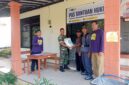 Babinsa Magetan Kawal Penyaluran Bantuan Pangan agar Tepat Sasaran dan Tetap Aman